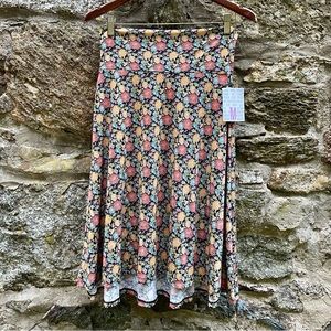 Lularoe Azure Skirt Size M NWT